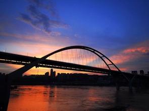 重庆长江大桥爆料视频最新,现场视频曝光！